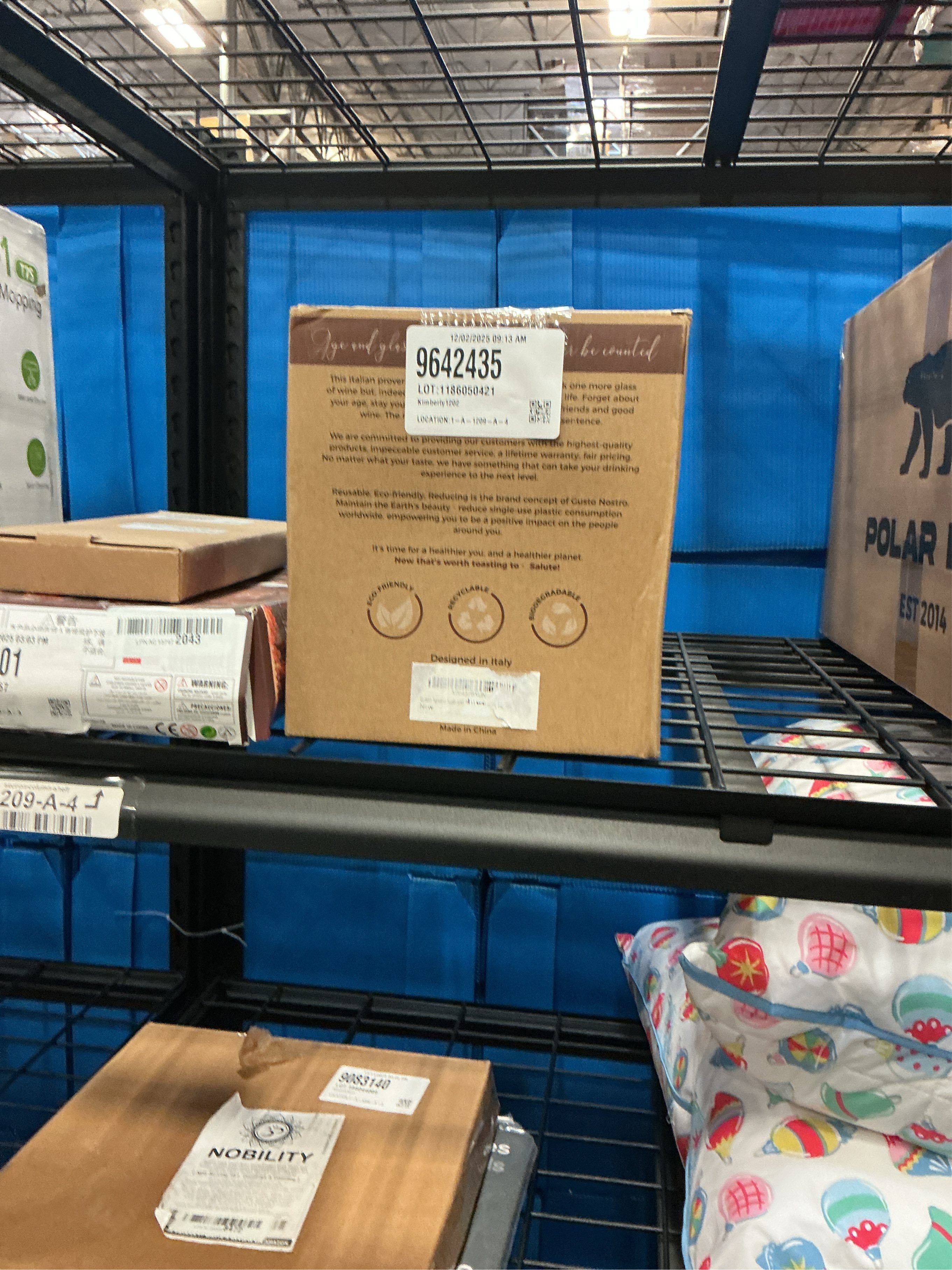 Gusto Nostro Stainless Steel Wine Glass - 18 oz - Cute, Unbreakable Wine Glasses for Travel, Camping and Pool - Fancy, Unique and Cool Portable Metal Wine Glass for Outdoor Events, Picnics (Set of 4)