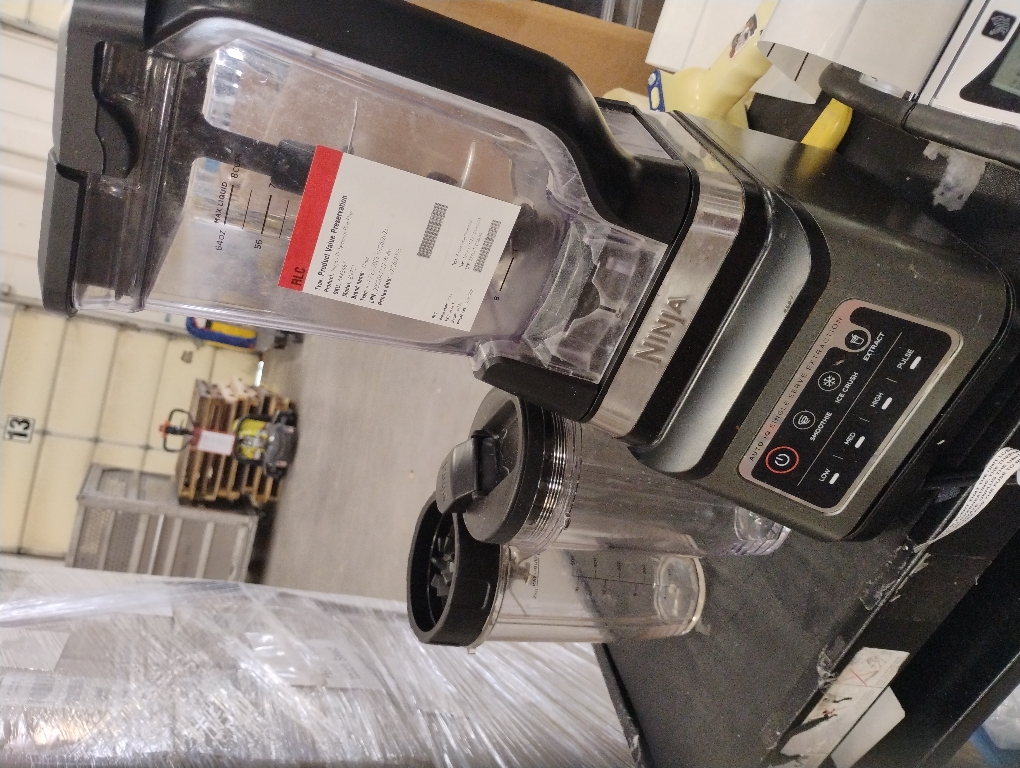 Ninja BN751 Professional Plus DUO Blender, 1400 Peak Watts, 3 Auto-IQ Programs for Smoothies, Frozen Drinks & Nutrient Extractions, 72-oz. Total Crushing Pitcher & (2) 24 oz. To-Go Cups, Black