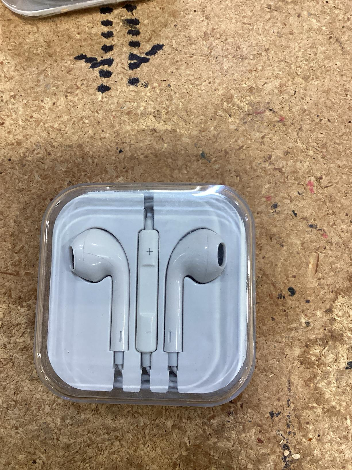 [2 Pack] WEIZY Aux Earbuds/Earphones, Vize 3.5mm Wired Headphones Noise Isolating Earphones Volume Control & Built-in Microphone Compatible with iPhone/Samsung/Android/MP3/MP4