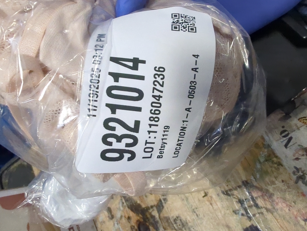 ADidlove ... Size S...Women Lace Bra Strapless Bandeau Bralette Adjustable Comfortable Stretchy