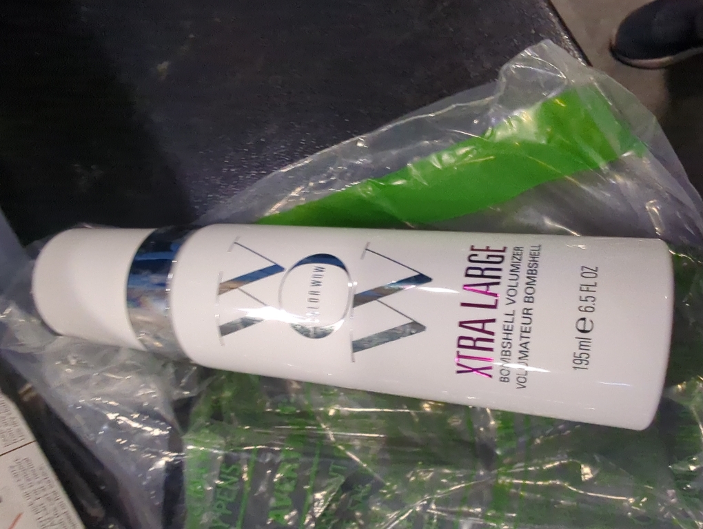 COLOR WOW Xtra Large Bombshell Volumizer