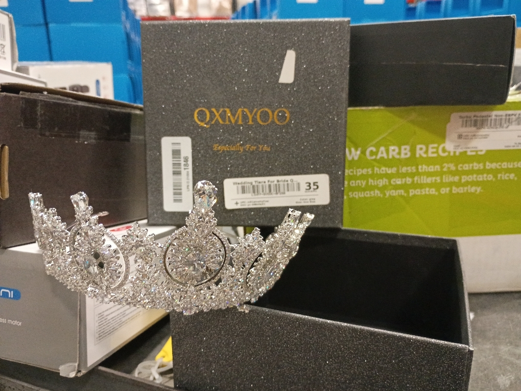 Vintage Cubic Zirconia Wedding Tiara for Bride Quince Prom Homecoming Pageant Costume Princess Queen Crown Large Crystal Birthday Headpieces Silver Bridal Hair Accessories