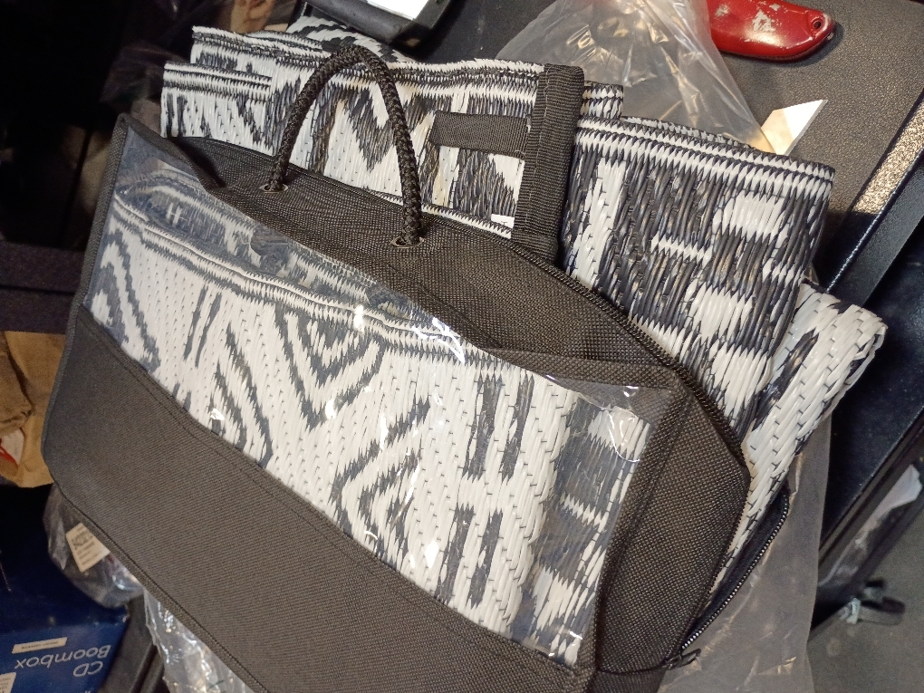 Outdoor Rug Black White Coloured Outdoor Camping Rug, Woven Tape Edging on Both Ends Complete with Accessories and Storage Bag Picnic Outdoor Rug