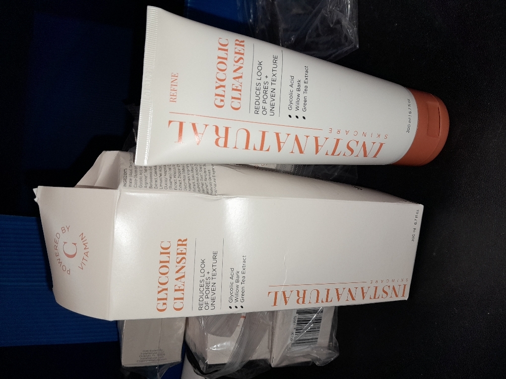 InstaNatural Glycolic Acid Cleanser Face Wash for Women & Men, Gently Exfoliating, Pore Minimizer, Anti Aging, Blackhead Remover, Acne Facial Treatment with Botanical Extracts, 6.7 Fl Oz