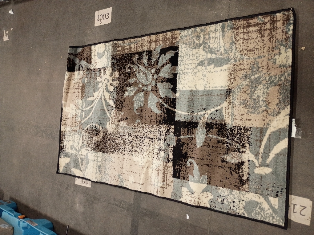 Superior Indoor Area Rug, Jute Backed, Perfect for Entryway, Office, Living/Dining Room, Bedroom, Kitchen, Floor, Modern Floral Patchwork Decor, Pastiche Collection, 2' x 3', Beige