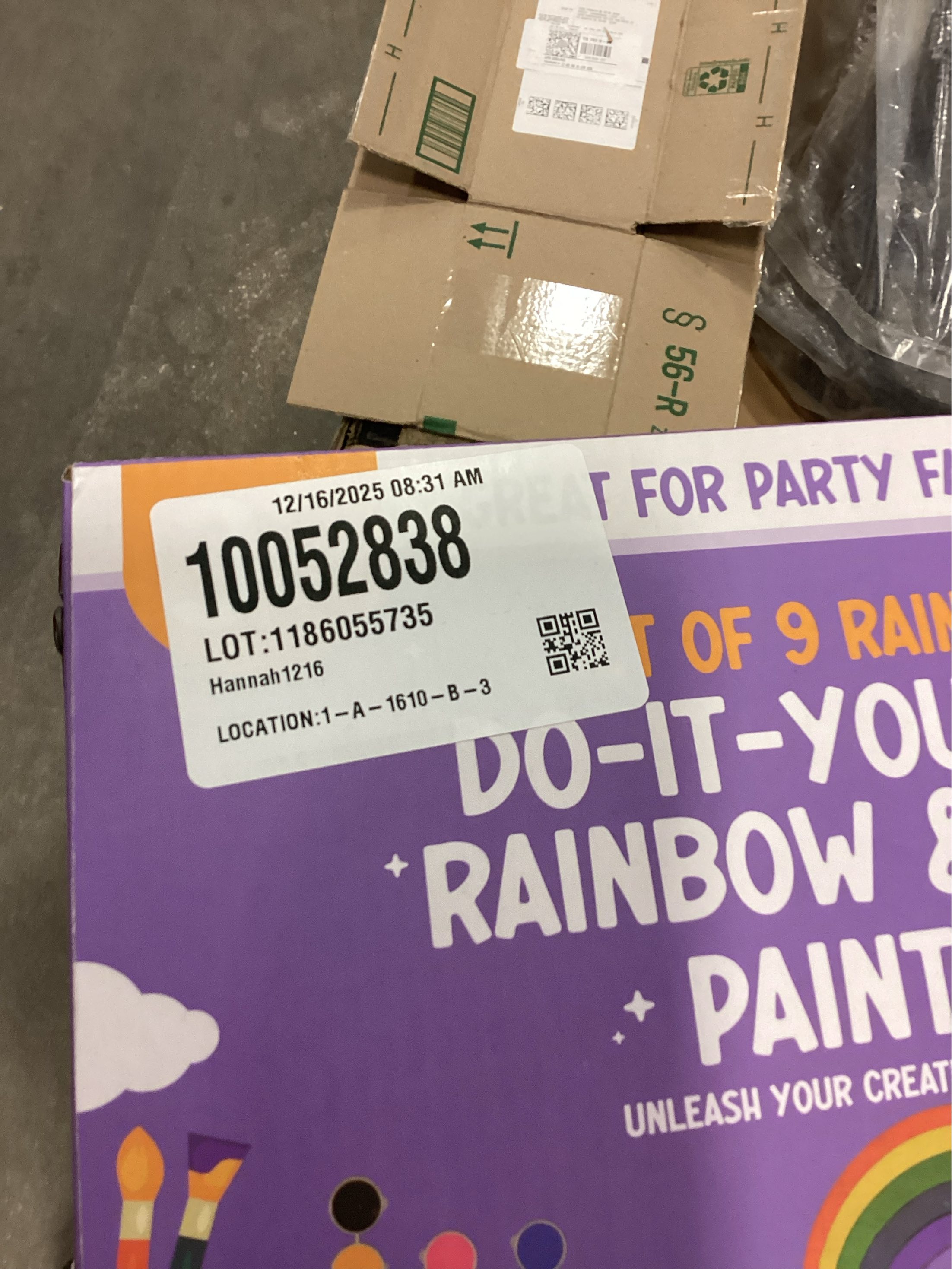 Rainbow Painting Set for Kids 9 Pcs - Bulk Stockings & Birthday Goodie Bag Stuffer - Kids Party Favors Toy Return Gifts - Pinata Stuffers - Classroom Treasure Box Carnival Prizes