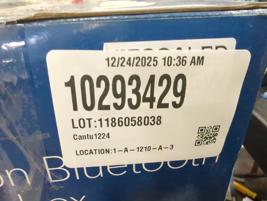 Insignia AM/FM Radio Portable CD Boombox with Bluetooth