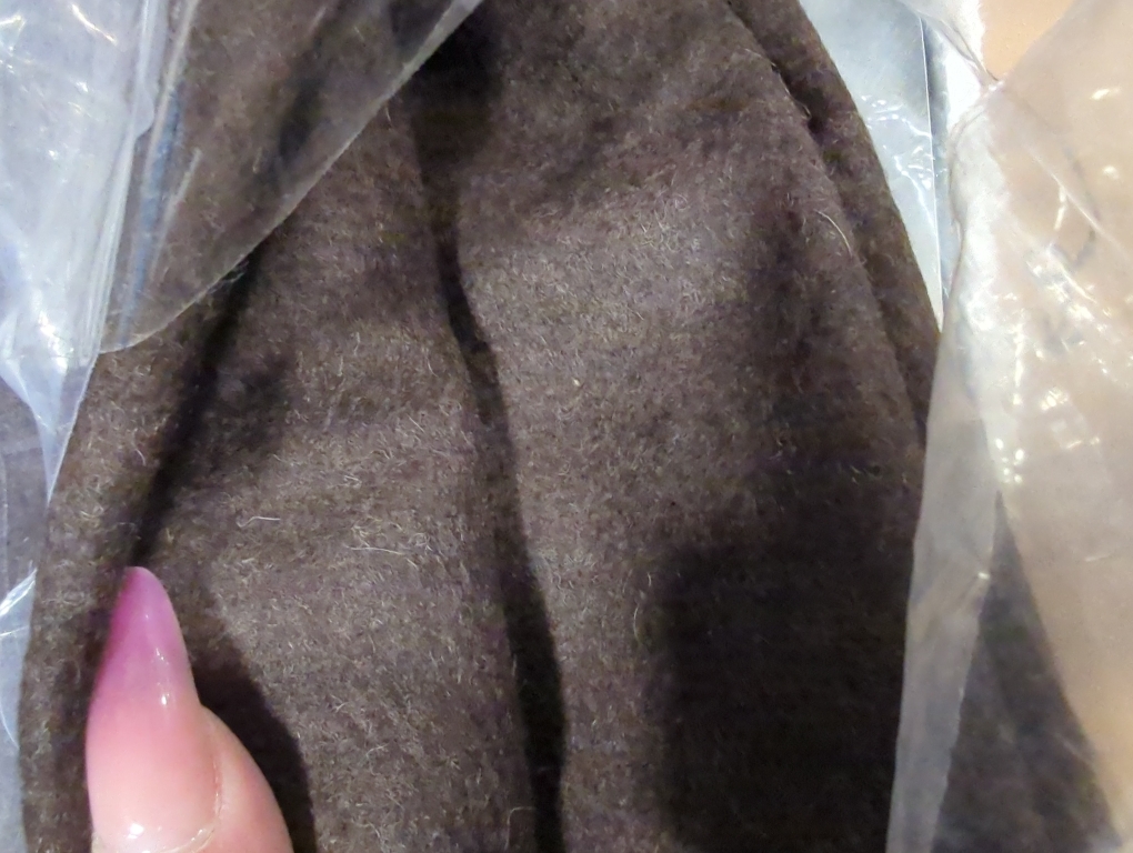 Arcturus Military Wool Blanket - 4.5 lbs, Warm, Thick, Washable, Large 64 x 88 - Great for Camping, Outdoors, Sporting Events, and Survival Kits (chocolate)