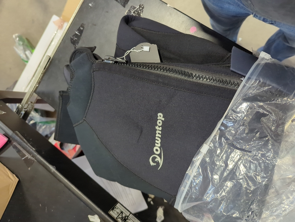 Owntop Wetsuit 5mm Neoprene Diving Suit - Mens Womens Thicken Full Wet Suit, Front Zip Long Sleeve UPF50  Keep Warm Swimwear for Scuba Surfing Swimming Diving Snorkeling Water Sports