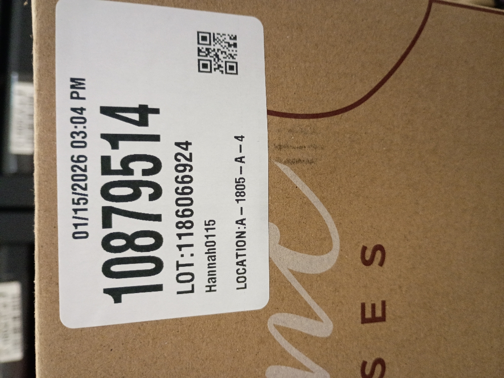 Gusto Nostro Stainless Steel Wine Glass - 18 oz Unbreakable Gold Wine Glasses for Travel, Camping and Pool - Fancy, Unique and Cute Portable Metal Wine Glass for Outdoor Events, Picnics (Set of 4)