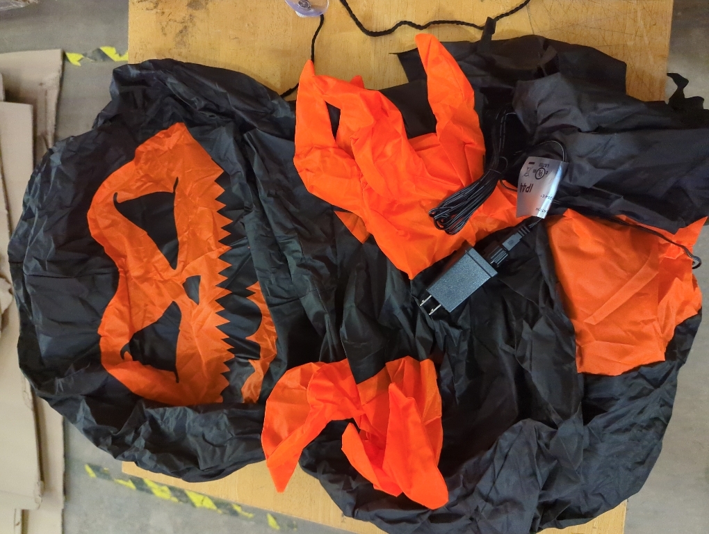 3.3 Ft Halloween Inflatable Pumpkin Ghost Broke Out from Window Black