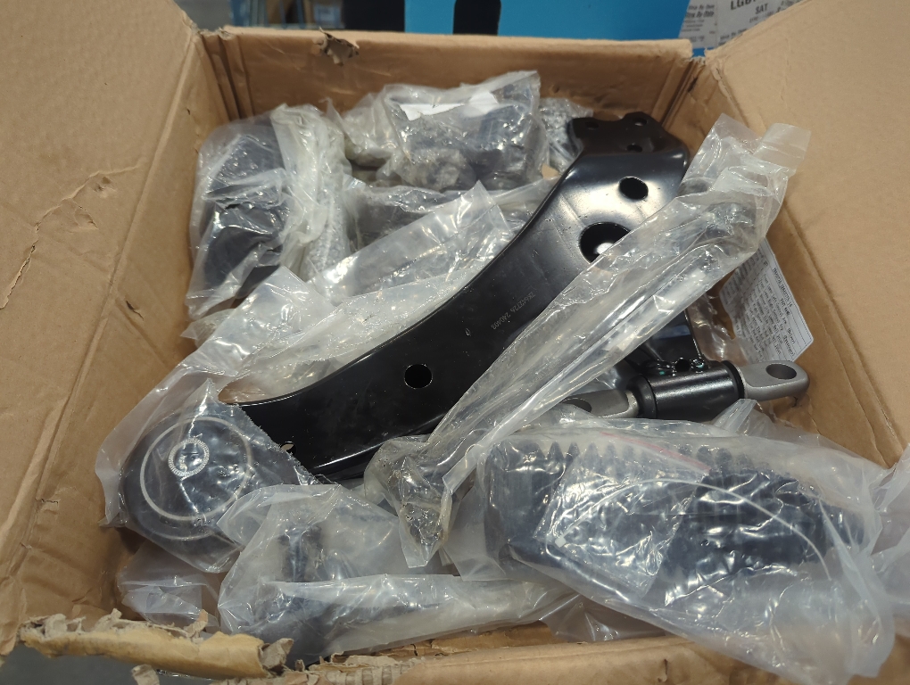 Lower Control Arms with 2 Lower Ball Joint plus other parts