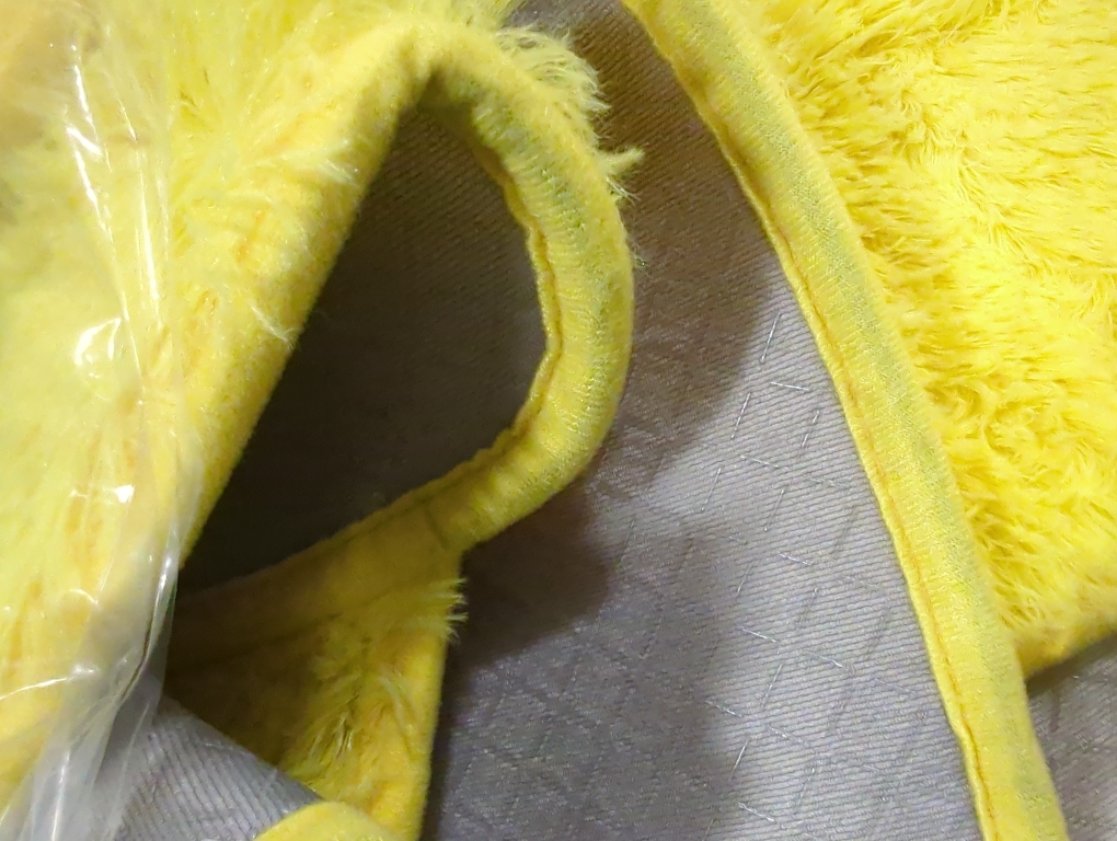 Amearea Premium Soft Fluffy Rug 4x5.3 Feet, Fuzzy Area Rugs for Bedroom, Shag Carpet for Living Room Nursery Kids Room Decor, Comfortable Indoor Furry Dorm Carpets, Yellow