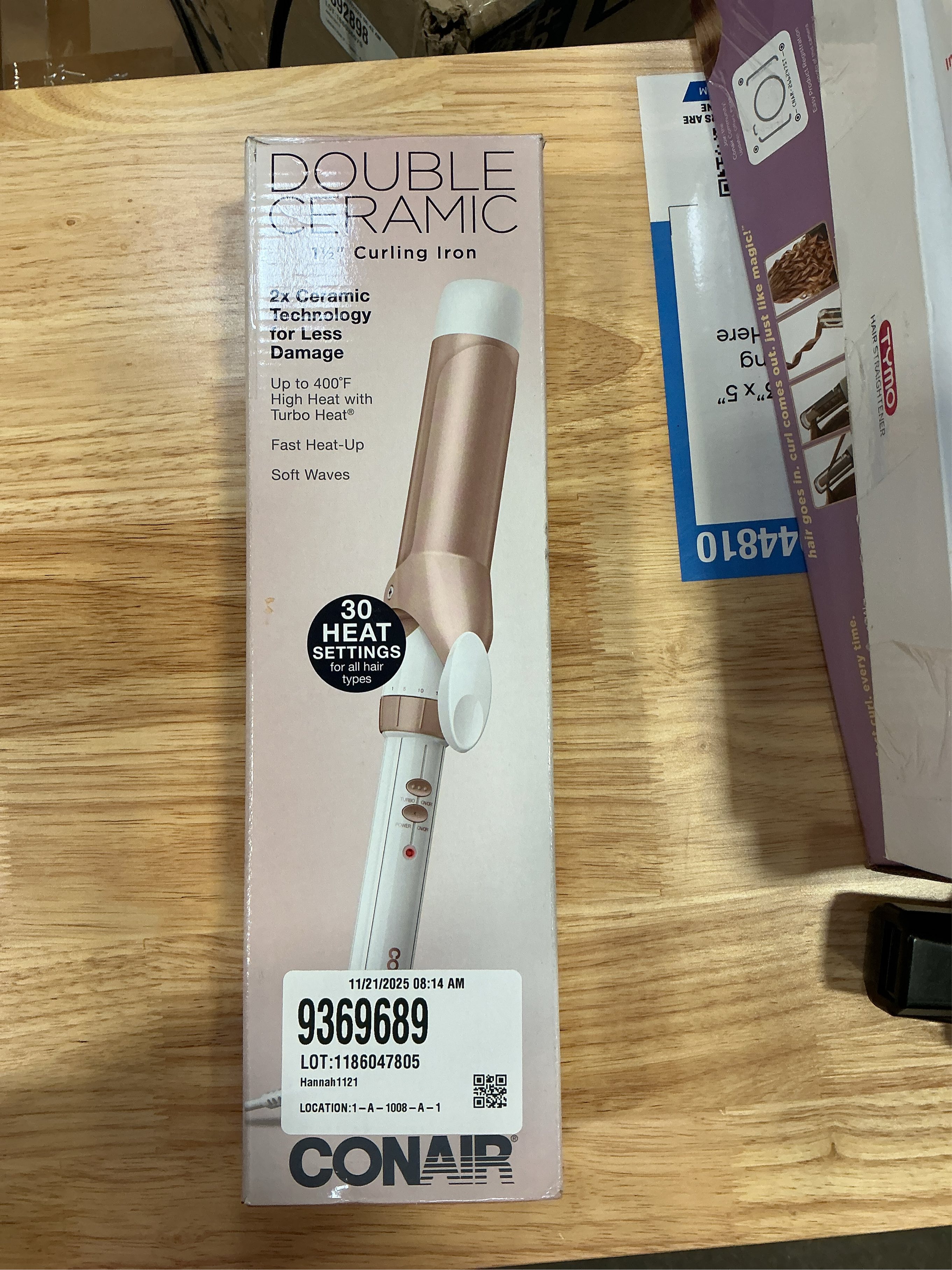 Conair Double Ceramic 1-1/2 Inch Curling Iron, 1.5-Inch Barrel Creates Soft Waves and Curls, Hair Curler for Use on Medium and Long Hair, White