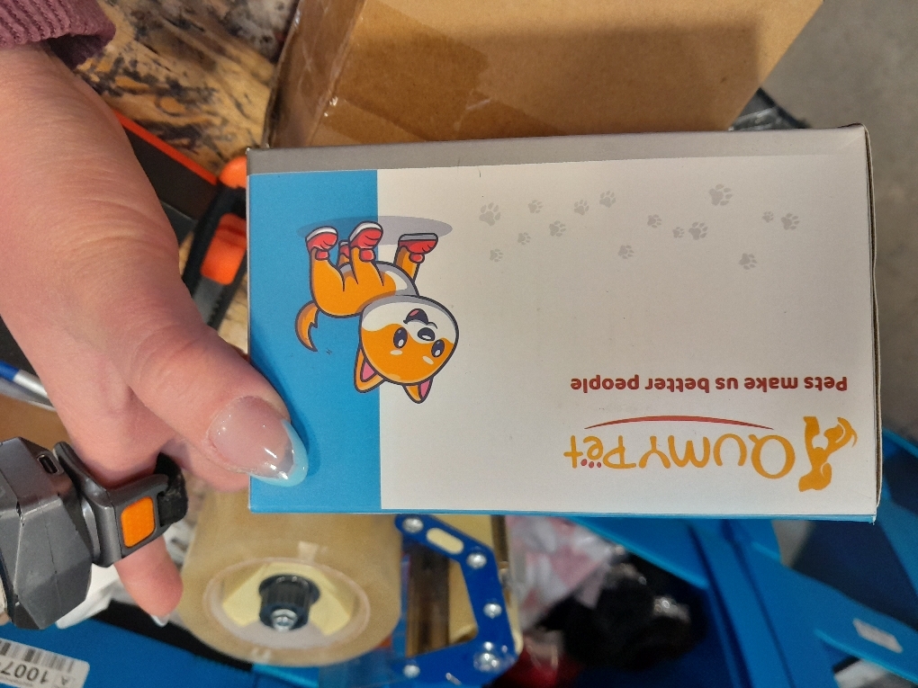 Dog Calming Diffuser, 6 in 1 Puppy Pheromones Calming Diffuser, Relaxing Pheromone Plug in Kit for Dogs Relief Stress Anxiety Fighting Scratching Peeing Accidents, 2 Diffuser 4 Refill(48ml)