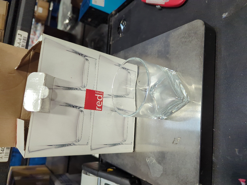 Red Series 10oz square shaped rocks