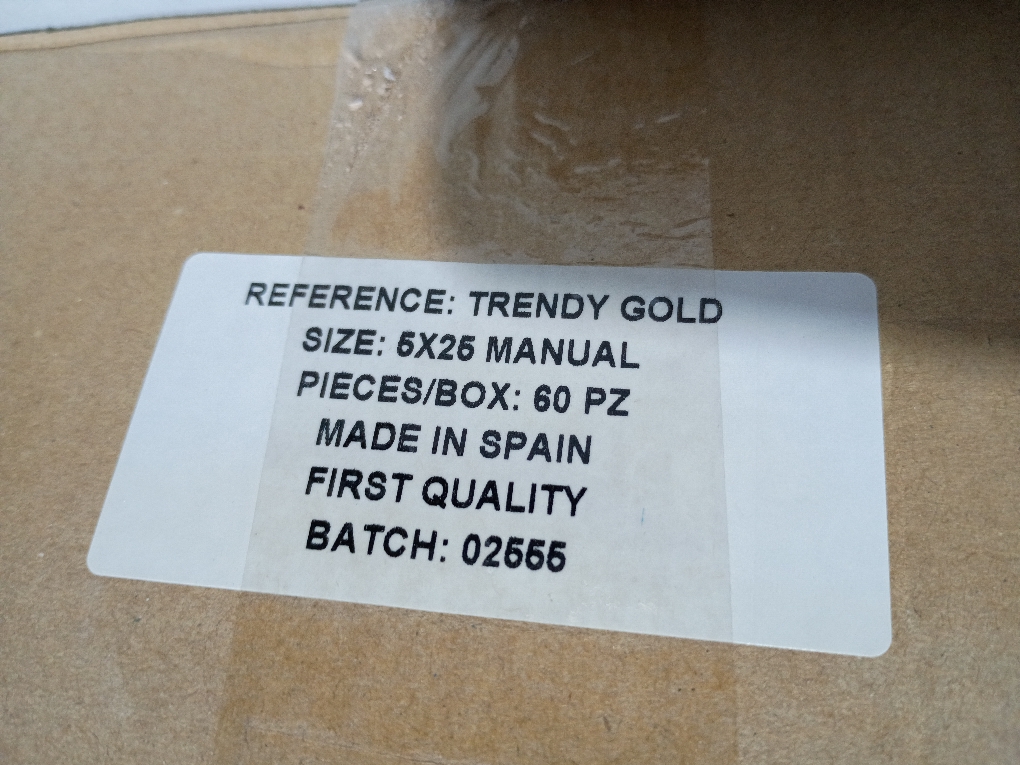 Trendy gold,  size 5x25 manual, pieces box 60, 2 box   Made in Spain.
