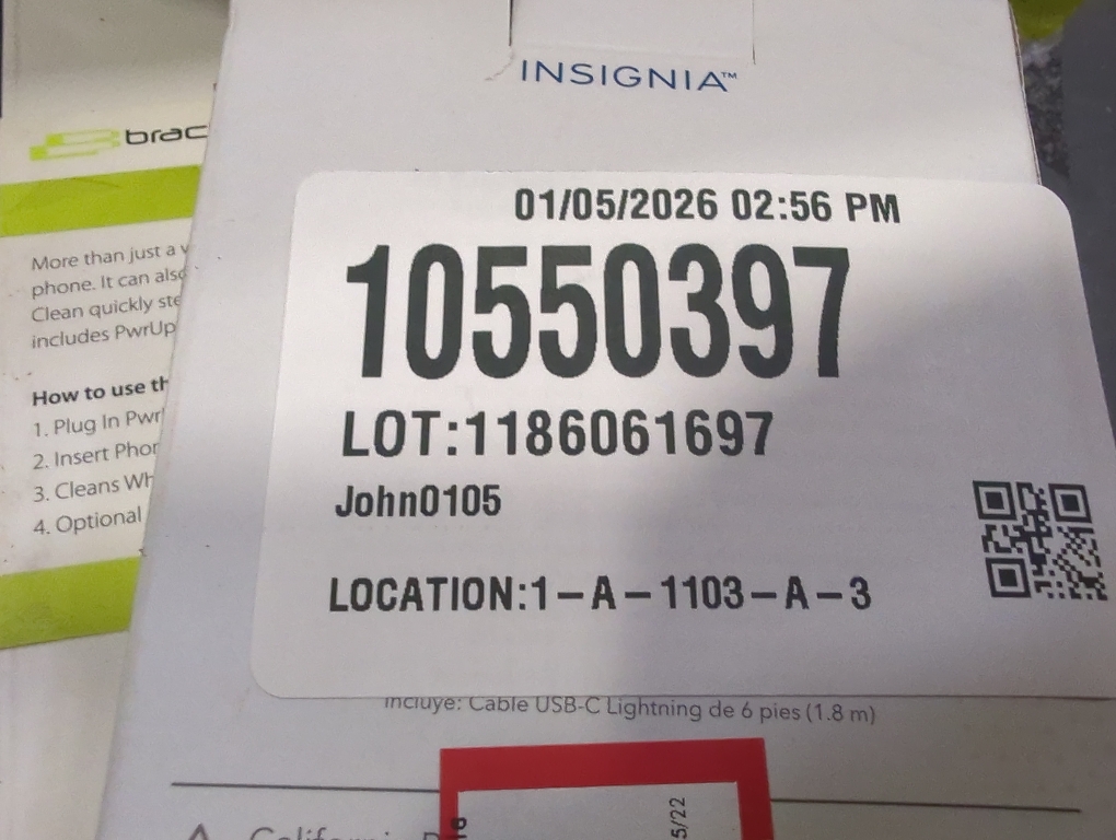 Insignia™ - 20 W USB-C Wall Charger with 6' Lightning Cable - White