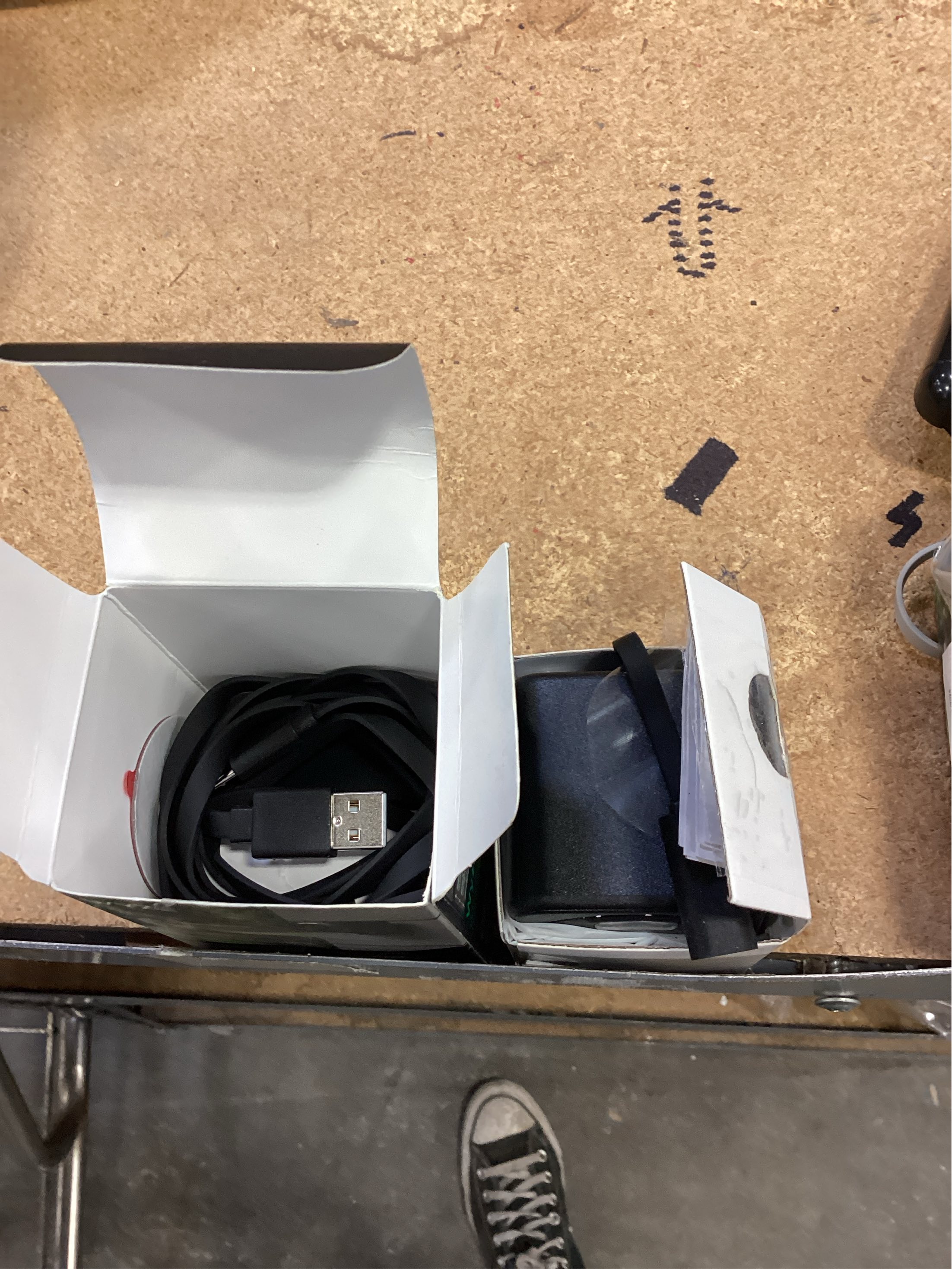 Wyze Cam V4 Plug-in Indoor and Outdoor Smart-Enabled Security Camera