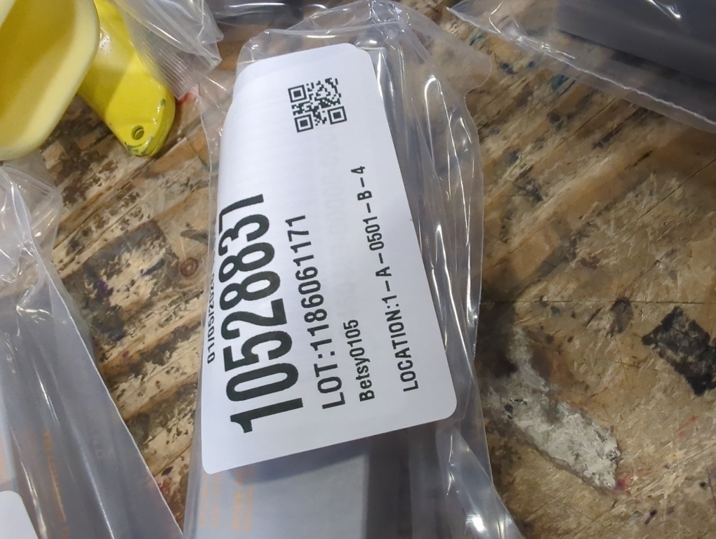 SERUMKIND Pore tightening and Refining Serum Korean Face Skincare - Natural Salicylic acid - Yellowmello Extract 92% -1 fl.oz.