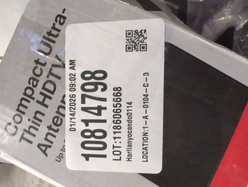 Best Buy Essentials™ - Compact Ultra-Thin Indoor HDTV Antenna - Black/White