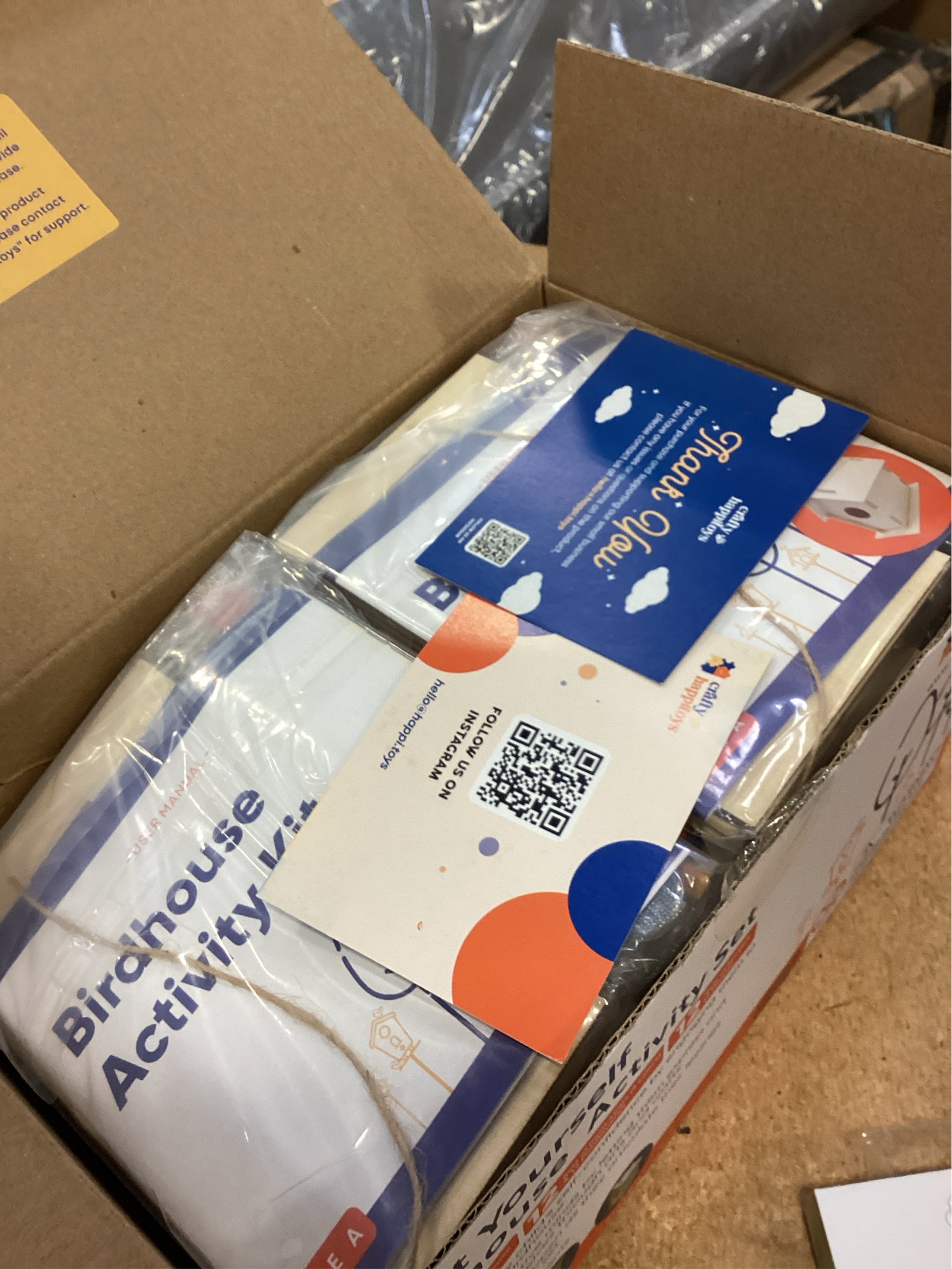 12 DIY Bird House Kits For Children to Build - Wood Birdhouse for Kids to Paint - Unfinished Bird Houses for Kids - Wood Craft Project Kits - Wooden Arts & Craft for Girls & Boys - Classroom Activity