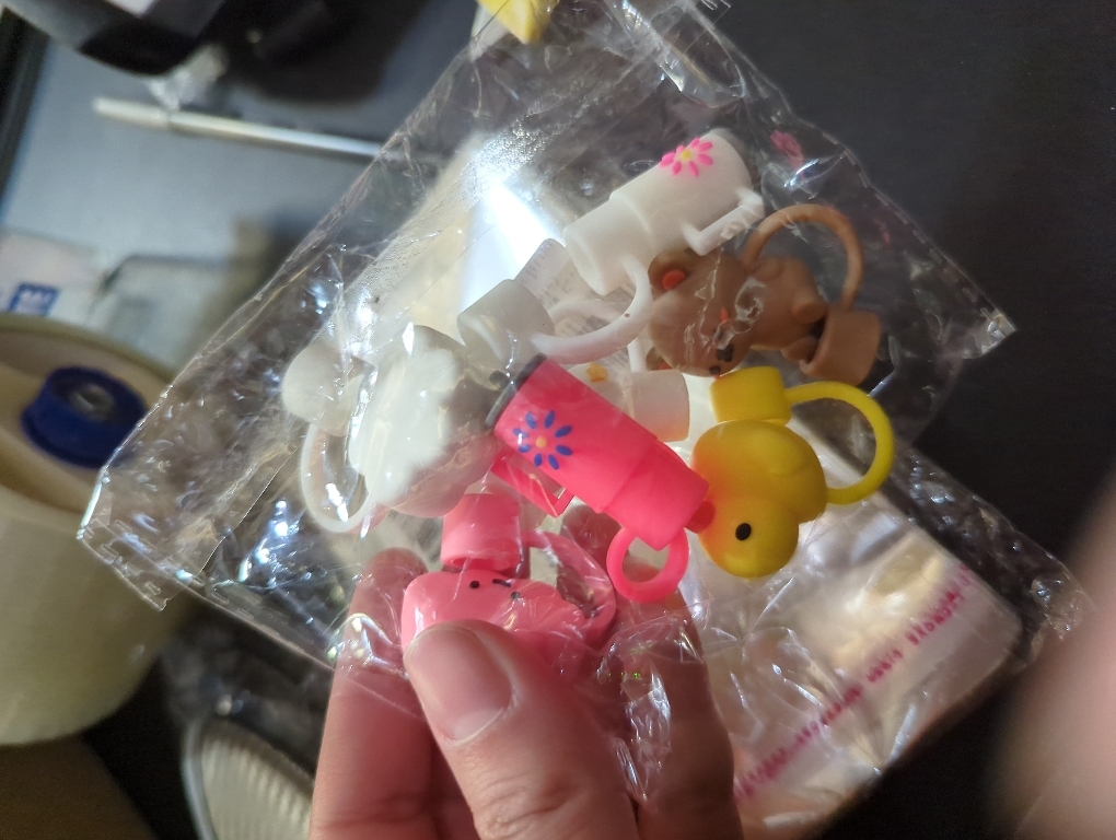 LDKEDKF 7Pcs Straw Cover for Stanley Cup, Silicone Straw Topper for Stanley Cup 30&40oz with Tumblers, 10mm 0.4in Lid Accessories (Reusable)