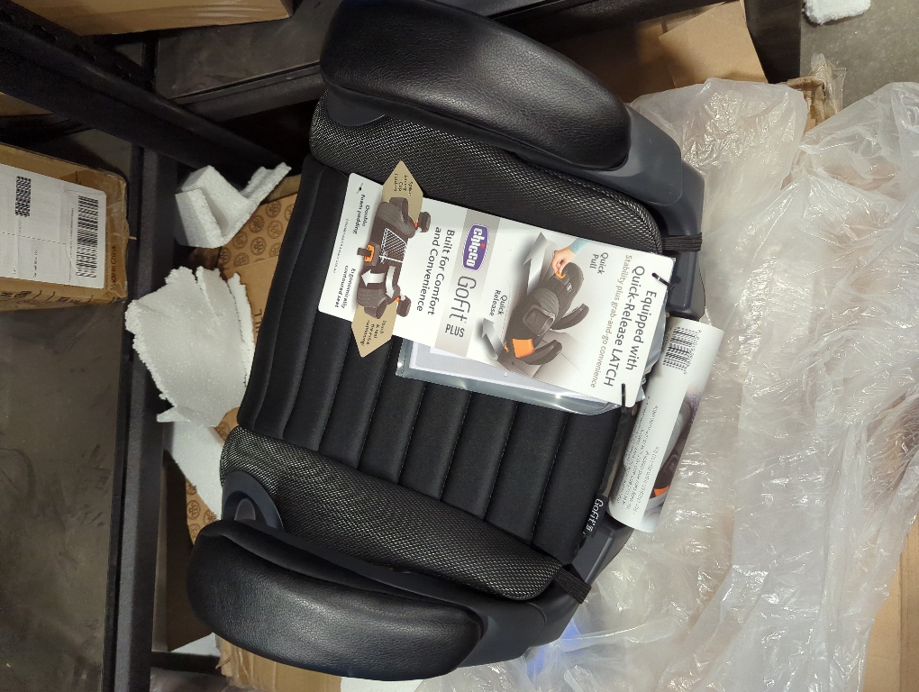 Chicco GoFit Plus Backless Booster Car Seat