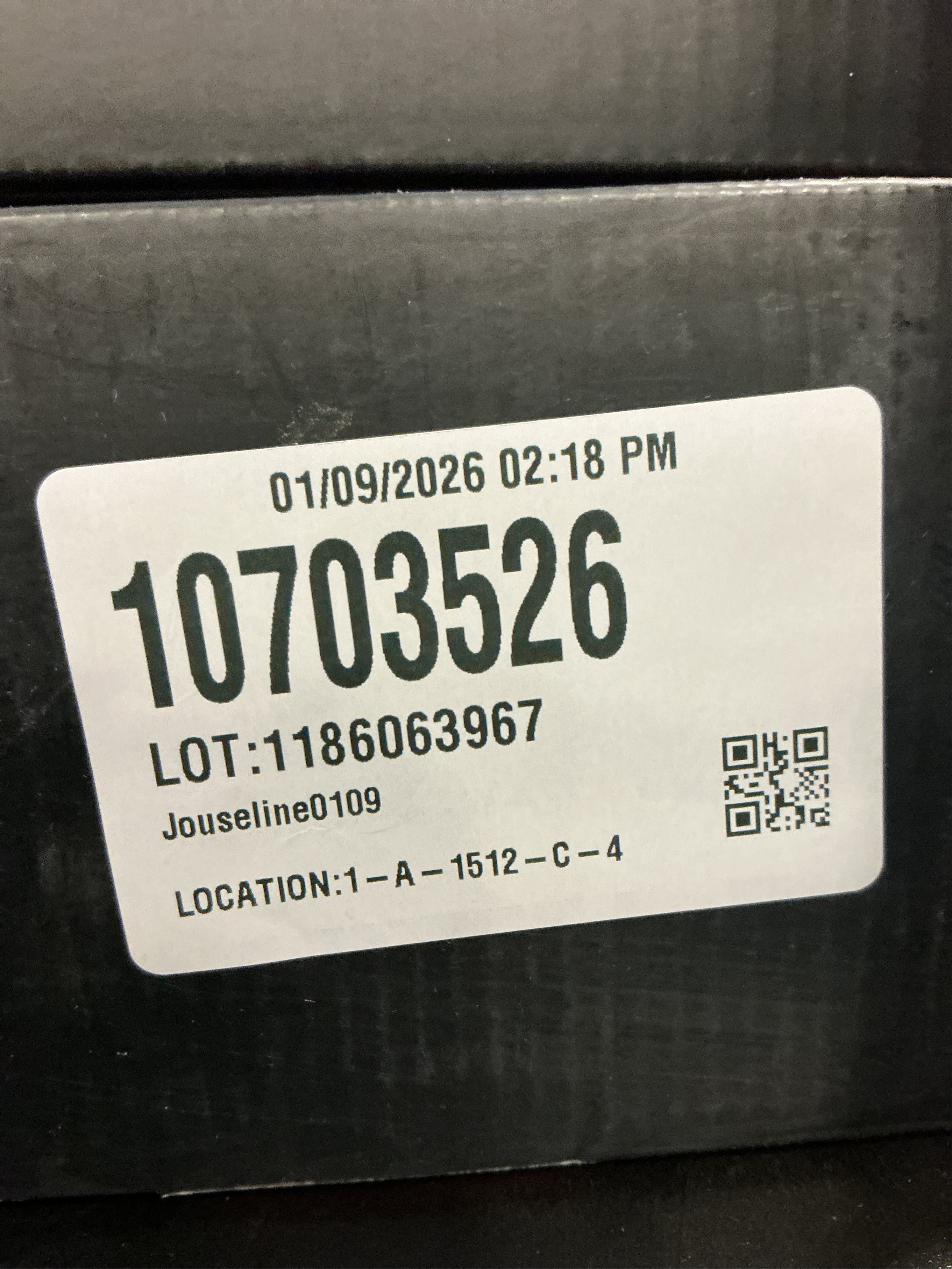 Throne Boss Gaming Bean Bag Chair Cover for Adults with High Back, Red – Large Floor Gaming Chair Cover, Easy to Clean Fabric, Large Pockets, Headphone Hanger, Requires 350 Liters Polystyrene Beans