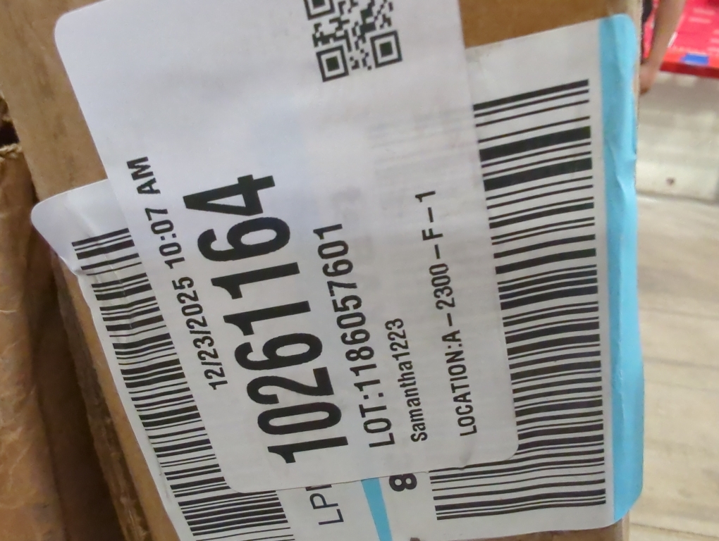 FDW Dog Crate for Large Dogs 48 Inch Folding Metal WirePet Cage Double Door W/Divider Panel Indoor Outdoor Kennel Leak-Proof Plastic Tray,Pink