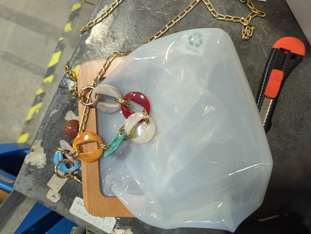 YIFEI YUSHINY Women Transparent PVC Plastic Handbag Crossbody Durable Evening Bag with Removable Acrylic Curb Shoulder Strap