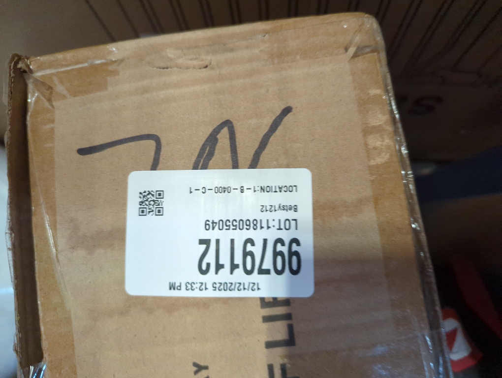 6 Pieces Square Food Storage Containers Polycarbonate Clear food Container with Lid Commercial Storage with Graduations for Commercial Kitchen Dough Marinating Meat(White,2 Qt)