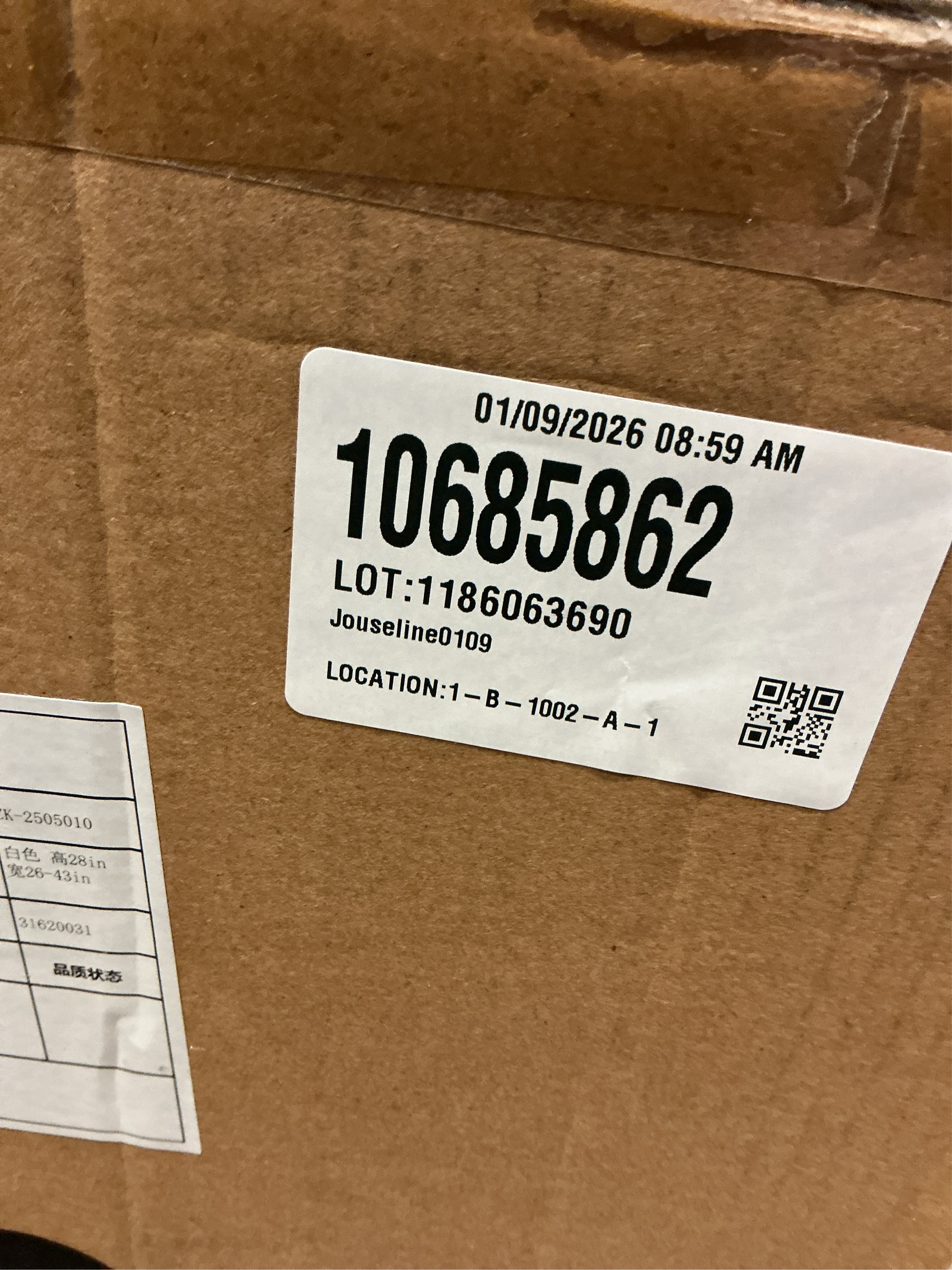 Babelio Baby Gate for Stairs, Kitchen & Doorways, 26-43 W 28 H No Bottom Bar| Easy Installation| One-Handed Operation| Auto-Close| Hardware Mount (Drill Needed) Safety Dog/Pet Gate Indoor (White)