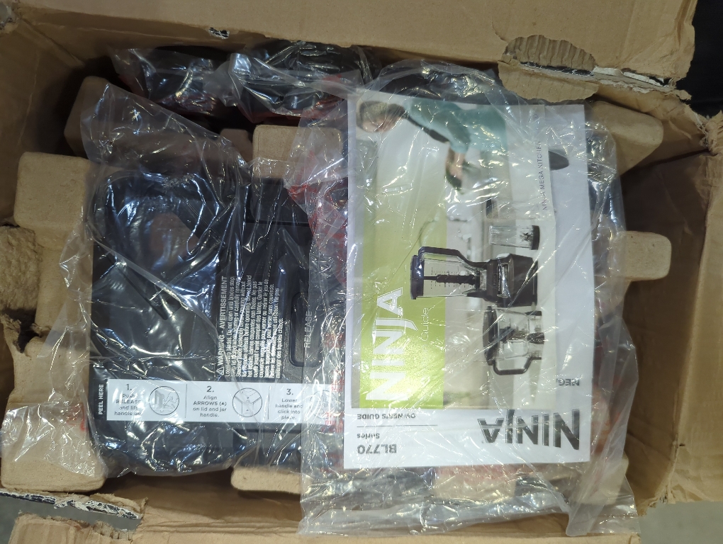 Ninja Mega Kitchen System, 1500W, 72 oz. Full-Size Blender & 8-Cup Food Processor with (2) 16 oz. To-Go Cups, Total Crushing Technology - Smoothies, Ice Crushing, Purees, Dough & More, Black, BL770