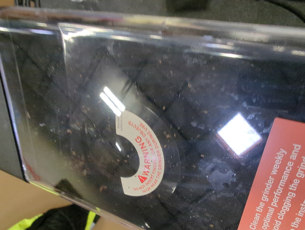 Bella PRO - Perfect Grind Programmable Single-Serve Coffee Maker with Integrated Burr Grinder - Stainless Steel