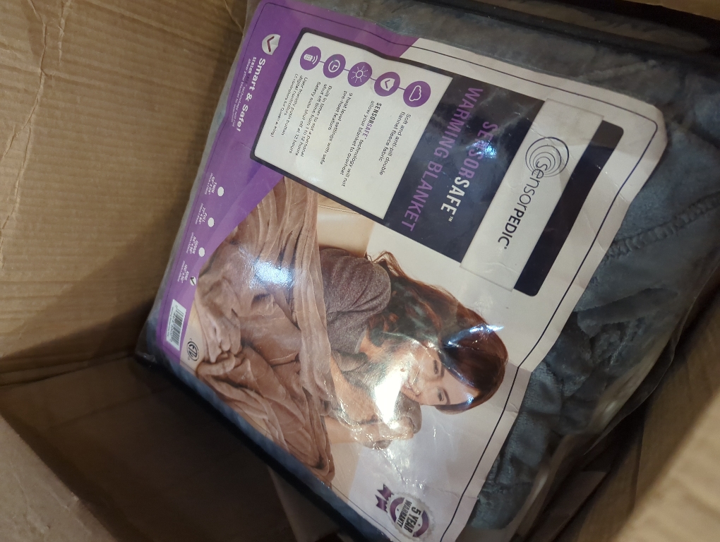 Soft Grey Polyester Fleece King Warming Blanket