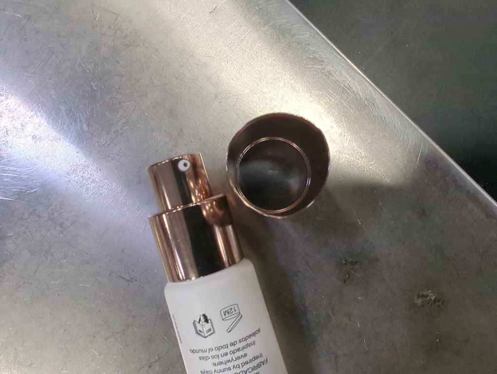 Toty by Sofia Vergara - lumina CC Cream SPF 50 , 100% Mineral Color Correcting Cream - Medium Coverage Foundation & Broad Spectrum Sunscreen for Face - Non Comedogenic - 2C PEACHY BEIGE