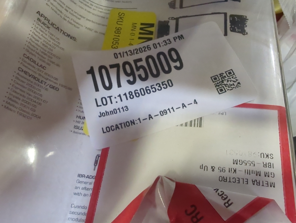 Metra - Installation Kit for Select GM Vehicles - Black