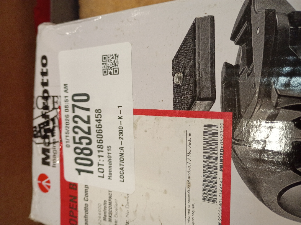 Manfrotto Compact Advanced Aluminum 5-Section Tripod Kit with 3-Way Head, Black (MKCOMPACTADV-BK)