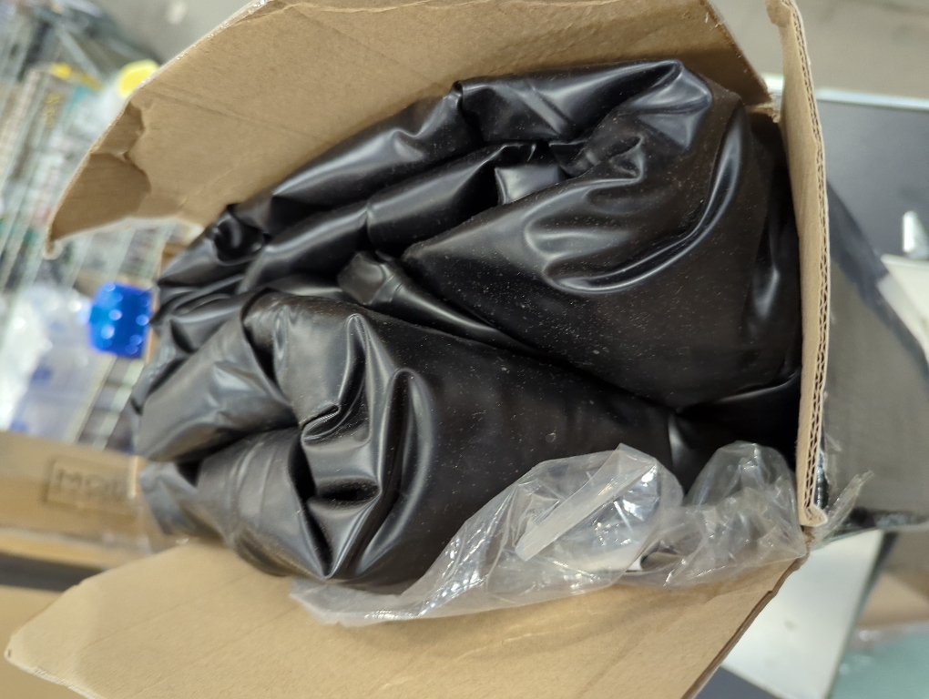 Inflatable Hot Tub Cover Round, One Size Fits All Energy Saving Heat Insulator & Protector, Insulated Thermal Hot Tub Replacement Cover Accessories