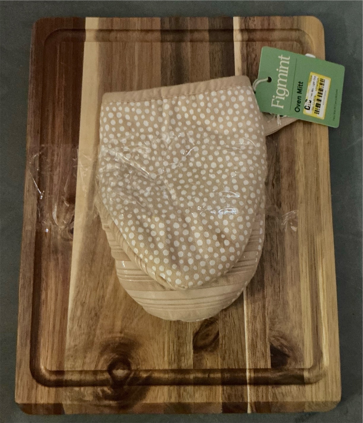 Reversible Acacia Wood Cutting Board Set Natural & oven mitt
