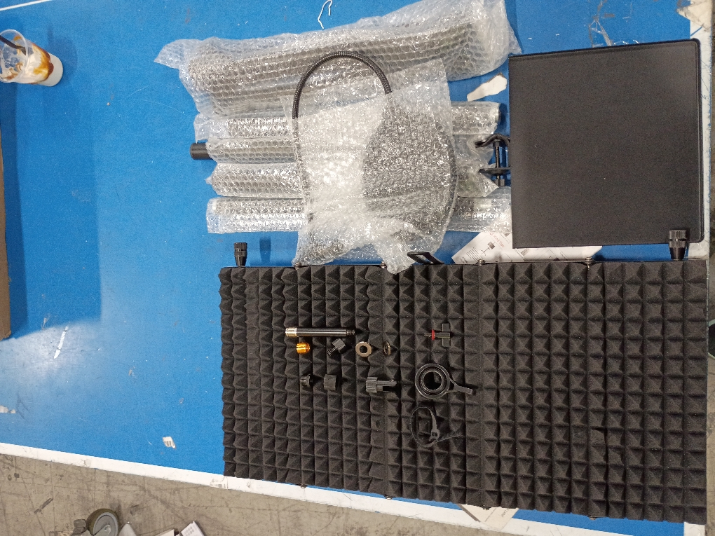 Dmsky Microphone Isolation Shield with Pop Filter & Tripod Stand, Foldable Mic Shield with Triple Sound Insulation, High Density Mic Sound Shield for Recording Studio, Podcasts, Singing, Broadcasting