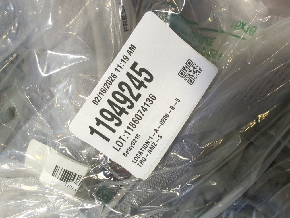 Size 9 Men's Sneaker