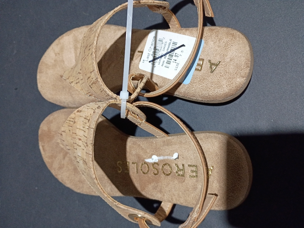 Aerosoles womens Conclusion (Size 7.5)