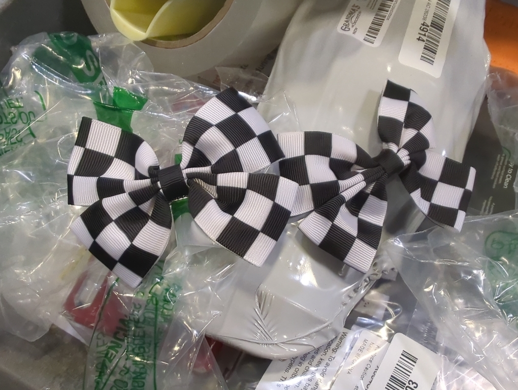 JiaDuo 4PC Racing Black and White Checkered Flag Hair Bow Clips for Girls