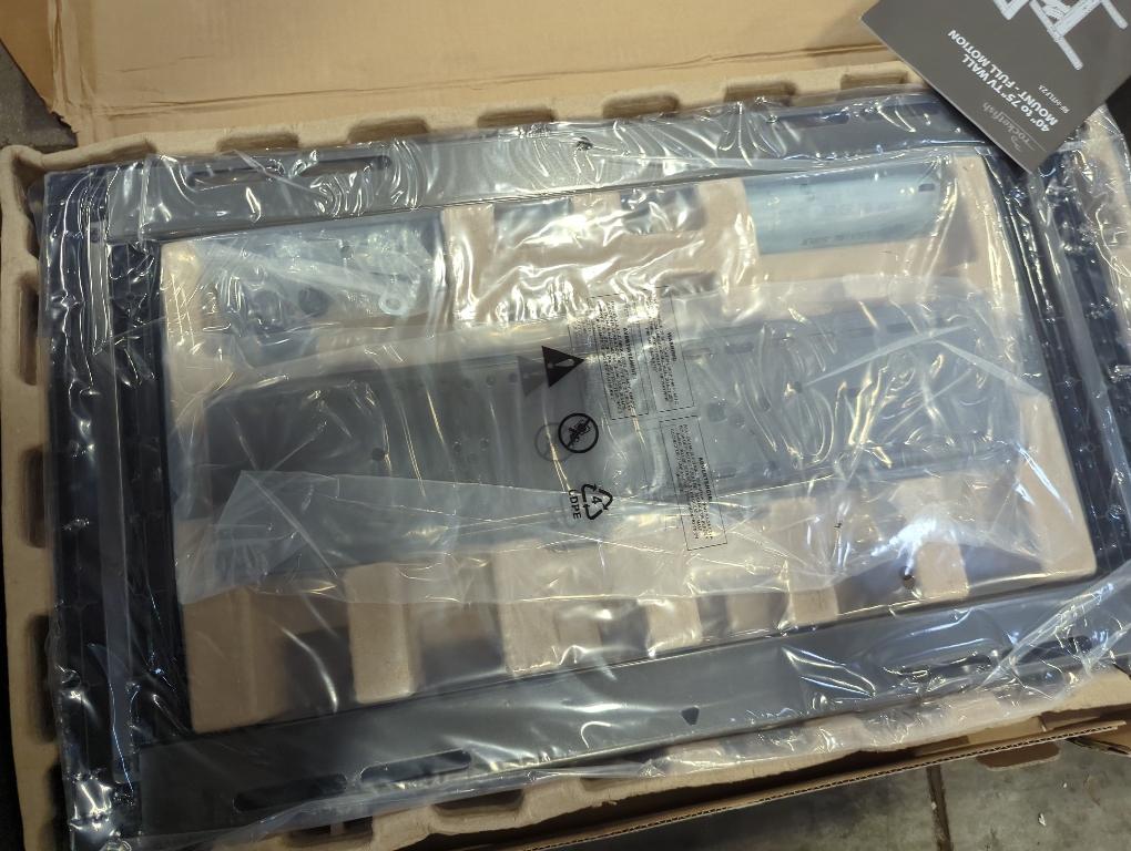 Rocketfish - Full-Motion TV Wall Mount for Most 40 - 75 TVs - Black Non-Retail packaging