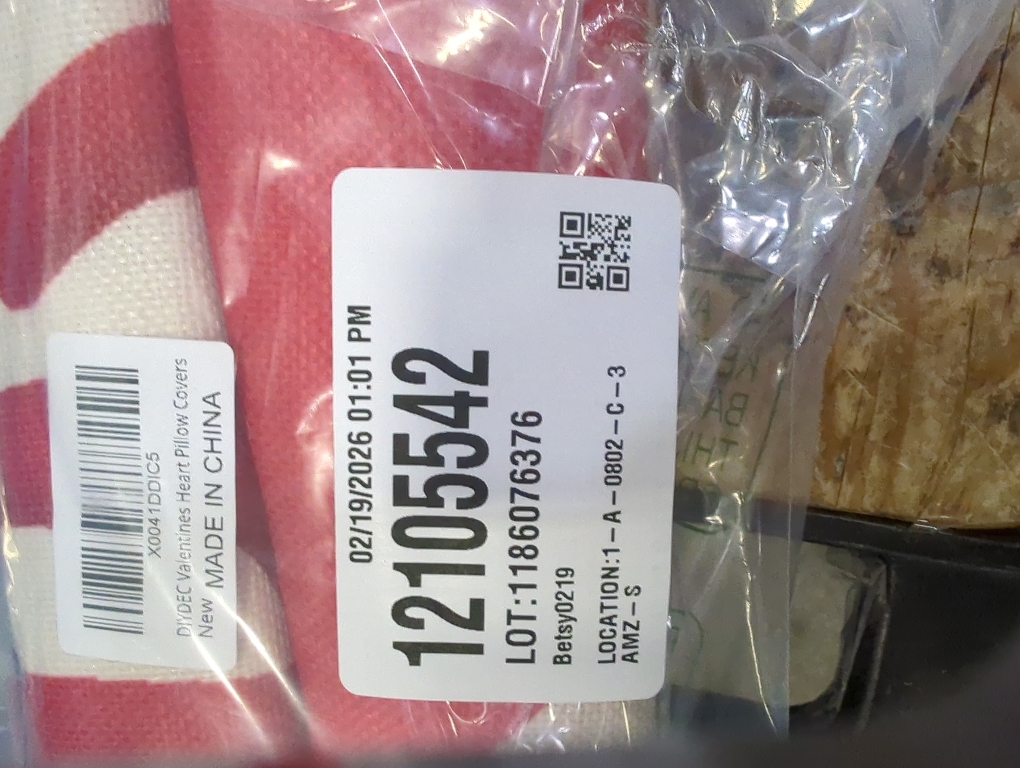 DIYDEC 4PCS Christmas Pillow Covers 18x18 inch Hello Winter Merry Bright Throw Pillow Covers Xmas Tree Hat Black White Striped Dot Decorations Cushion Case for Couch Sofa Outdoor Indoor Home