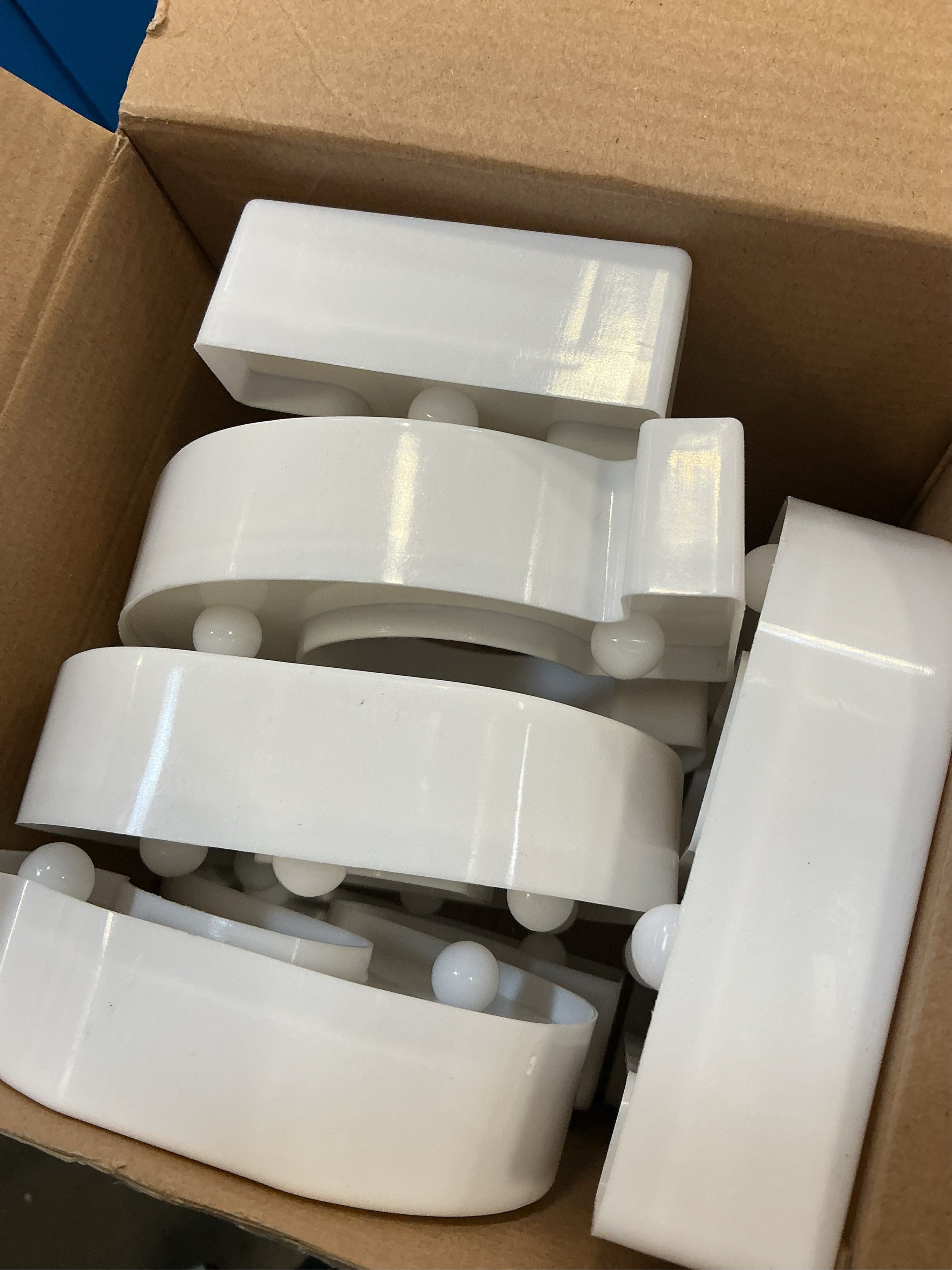 Disco Neon Signs LED Light for Wall Decor with Battery Powered Color Changing and Flashing Light Alphabet Letter for Disco Lover Bar Music Studio Dance Festivals Table Club Stage Props