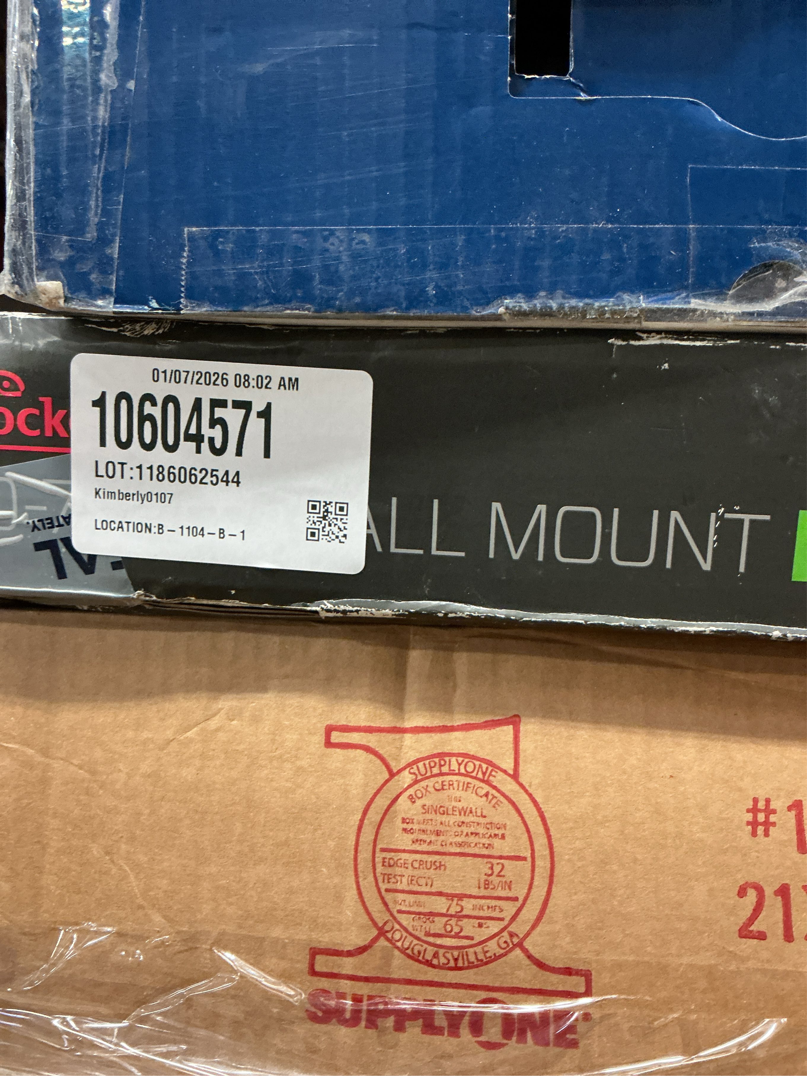 Rocketfish™ - Full-Motion TV Wall Mount for Most 40 - 75 TVs - Black