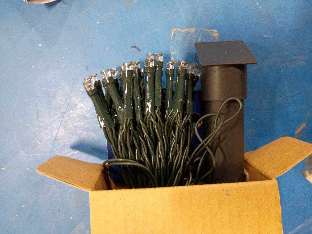 Harbor Breeze 6.56-ft Solar Green Outdoor String Light with 50 White-Light Multi-compatible Mini Bulbs